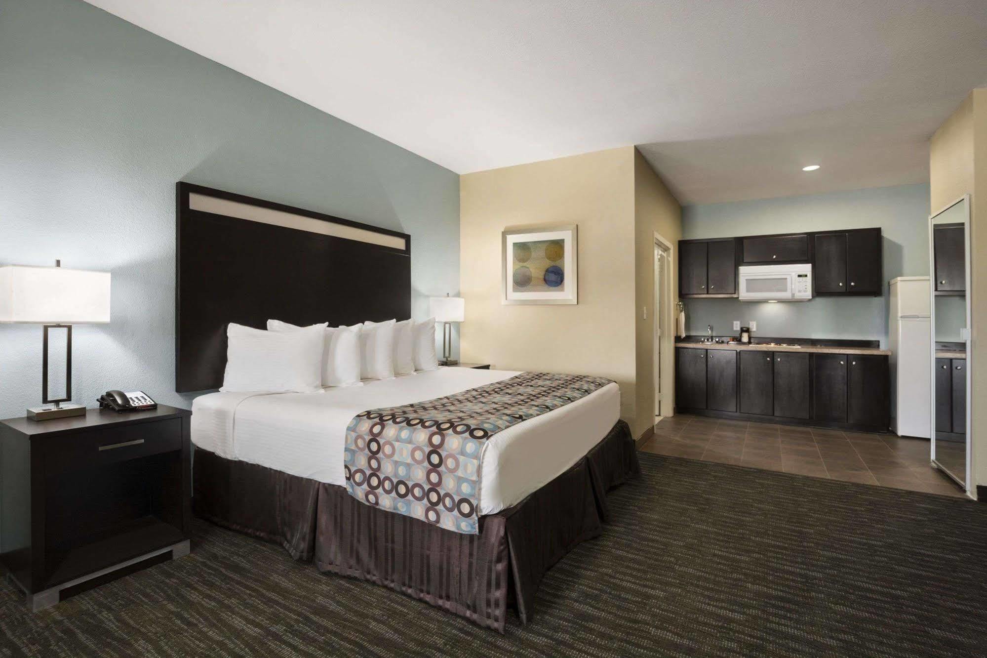 Days Inn Pearsall Eksteriør bilde